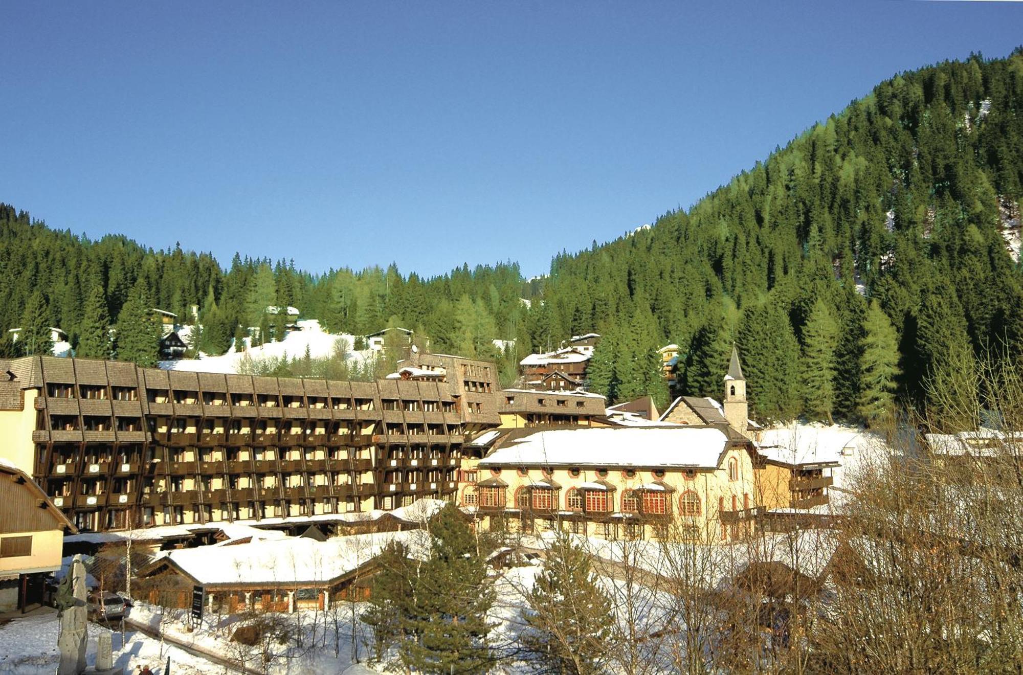 Hotel Club Relais Des Alpes Madonna エクステリア 写真