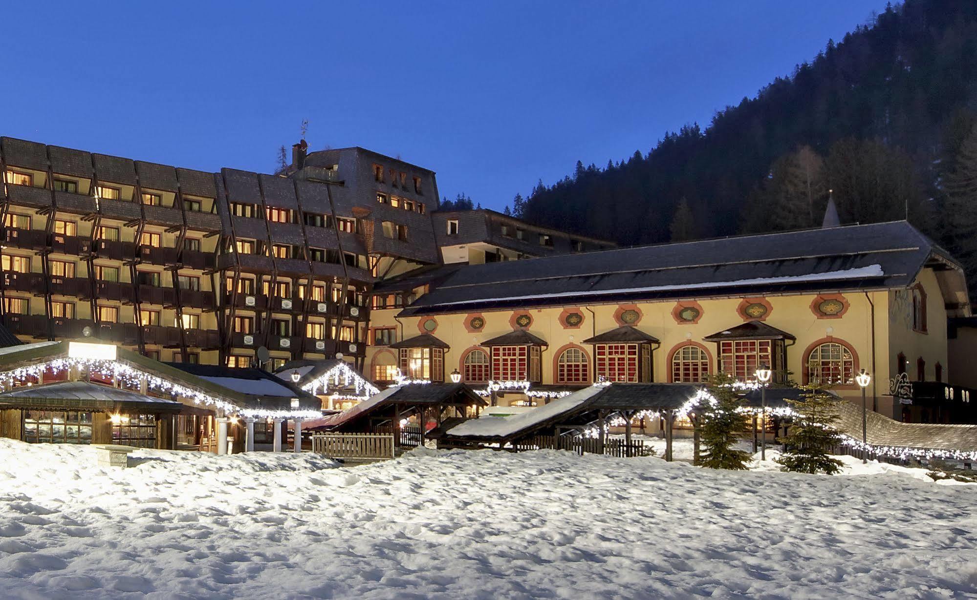 Hotel Club Relais Des Alpes Madonna エクステリア 写真